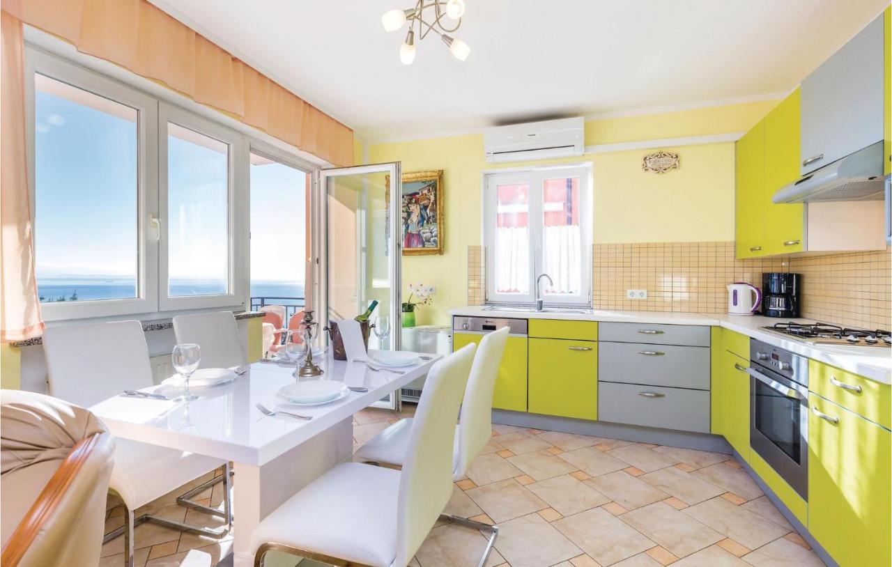 Stunning Apartment In Volosko With House Sea View Buitenkant foto