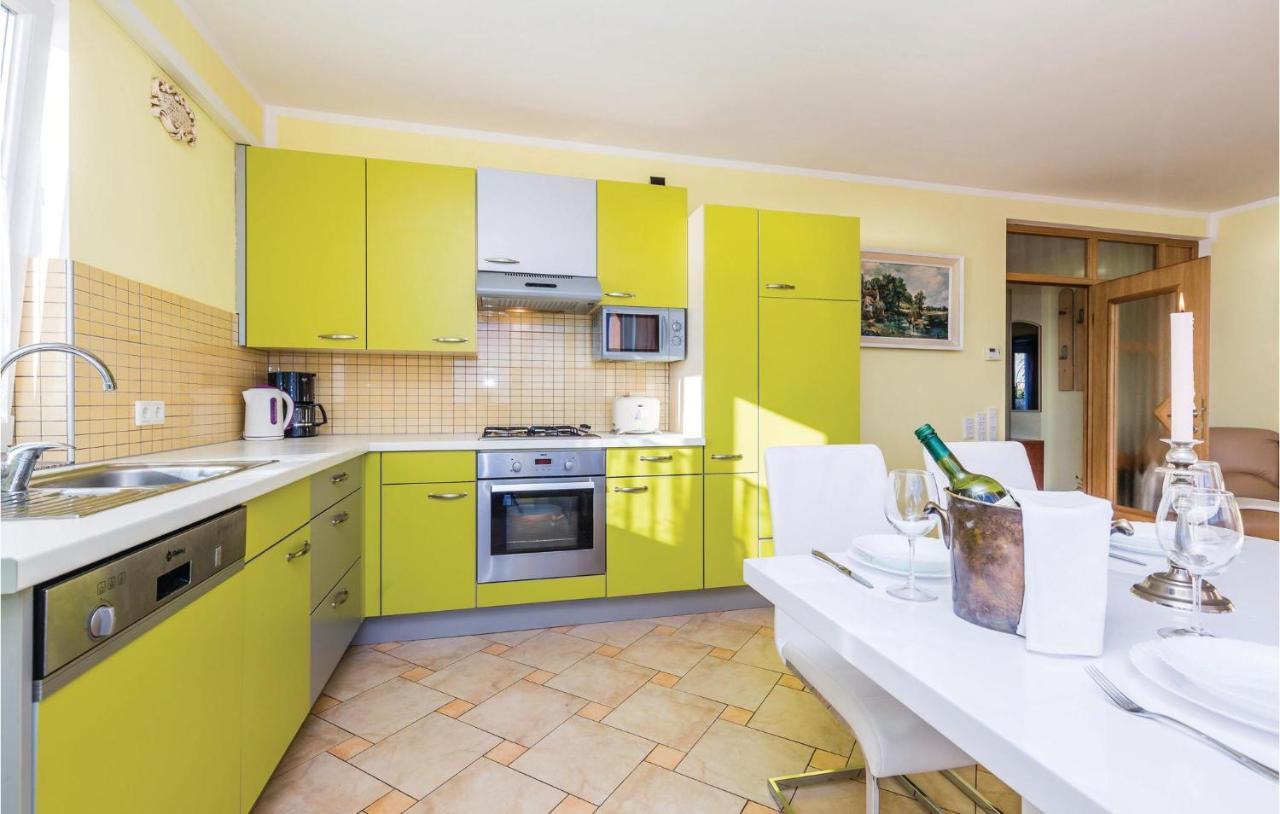 Stunning Apartment In Volosko With House Sea View Buitenkant foto