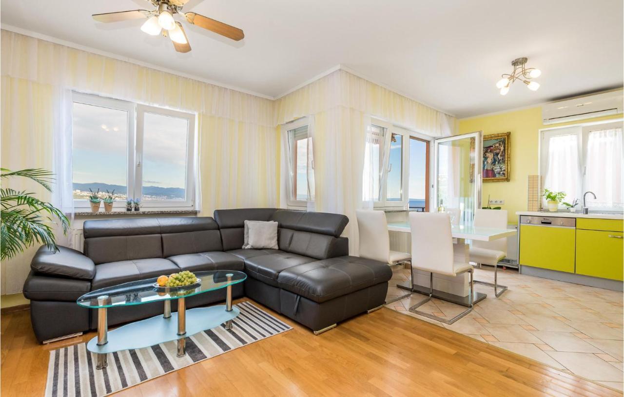 Stunning Apartment In Volosko With House Sea View Buitenkant foto